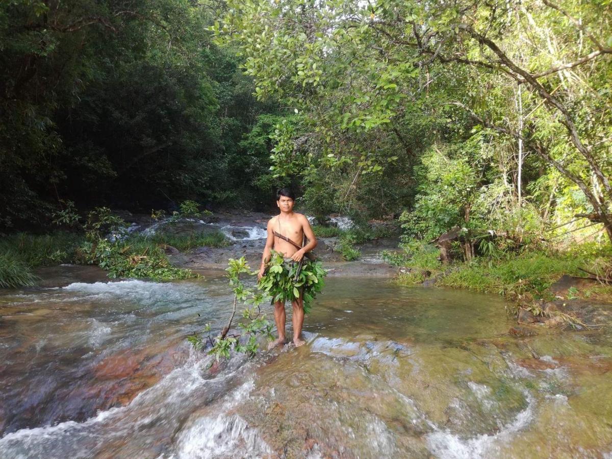 Ratanakiri & Trekking ロッジ
