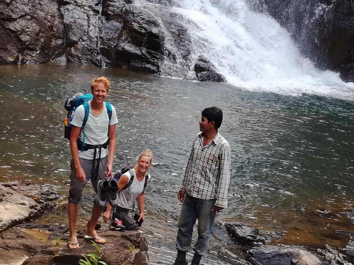 Ratanakiri & Trekking ロッジ *